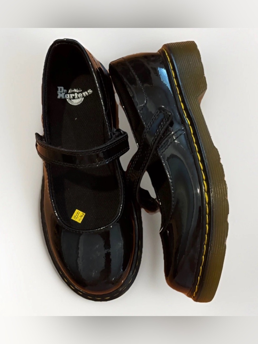 Kids Dr. Martens Mary Janes Youth Size 2 Like New Girls Shoes Classic 90s School